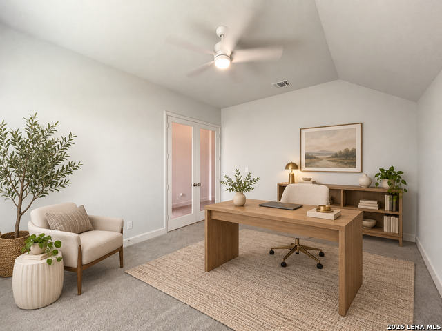 116 Spanish Oak Property Photo 8