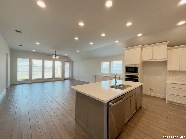116 Spanish Oak Property Photo 17