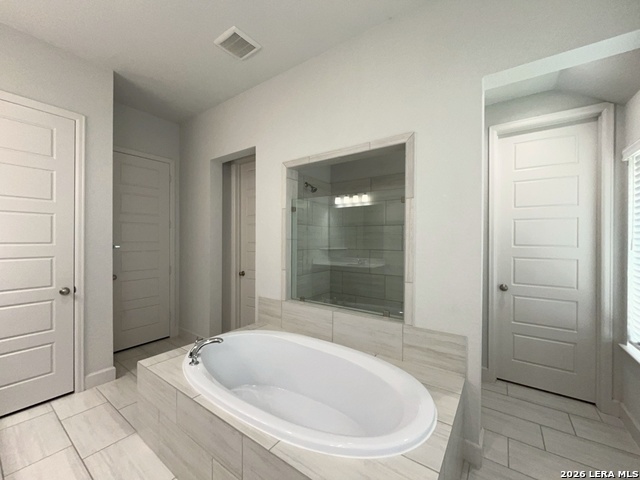 116 Spanish Oak Property Photo 26