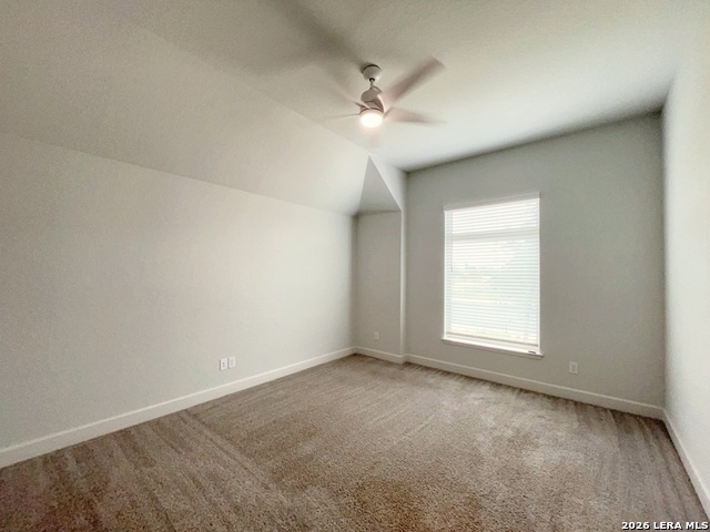 116 Spanish Oak Property Photo 28