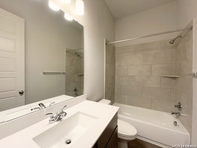 116 Spanish Oak Property Photo 37