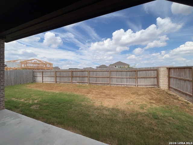 116 Spanish Oak Property Photo 43