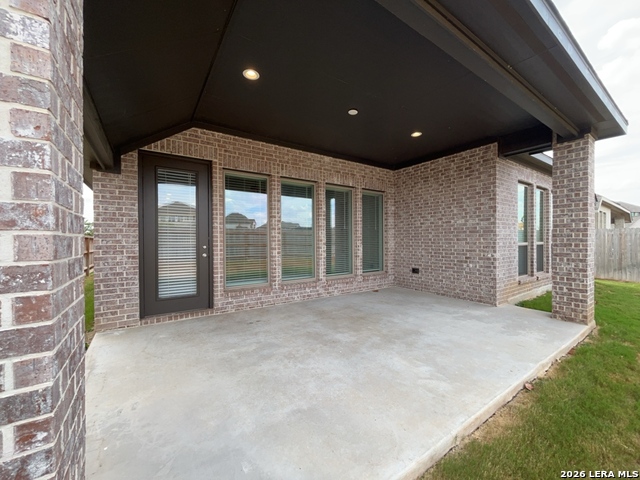 116 Spanish Oak Property Photo 44