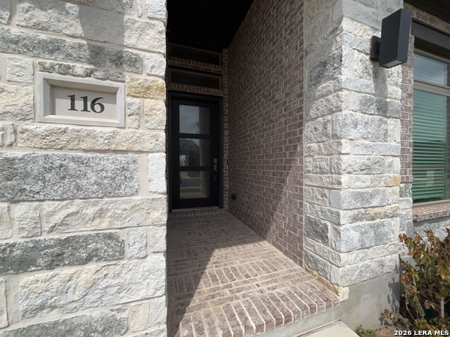 116 Spanish Oak Property Photo 46