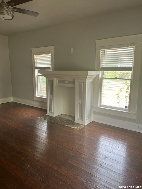 2108 Saunders Ave Property Photo 3