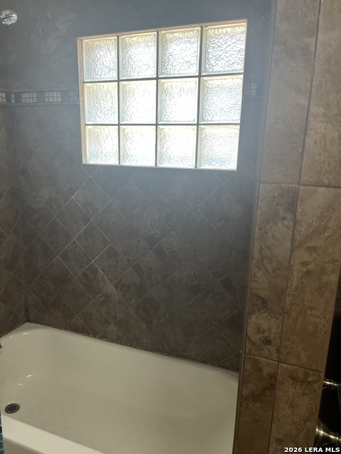 2108 Saunders Ave Property Photo 15