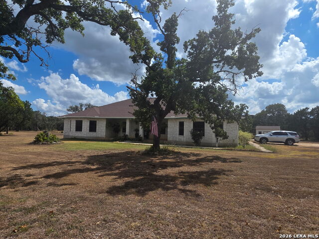 10110 Huntress Ln Property Photo 2