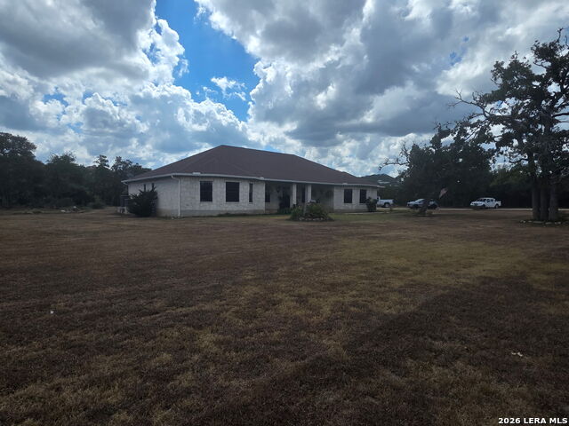 10110 Huntress Ln Property Photo 4