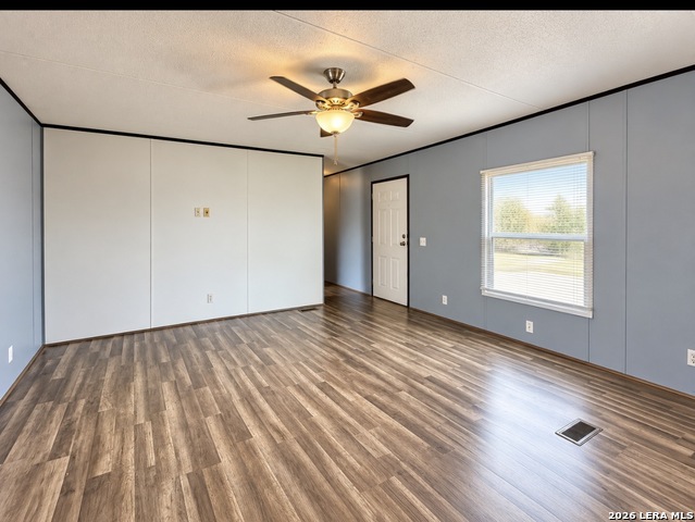 1708 Hill St Property Photo 5