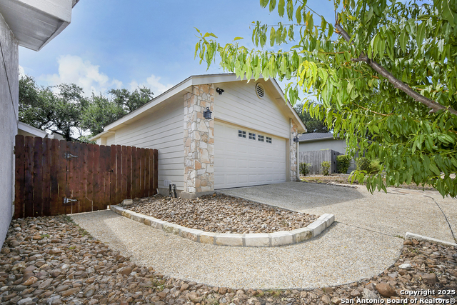 3446 River Path St Property Photo 3