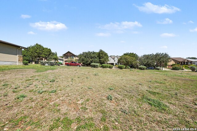 781 Mission Hts Property Photo 3