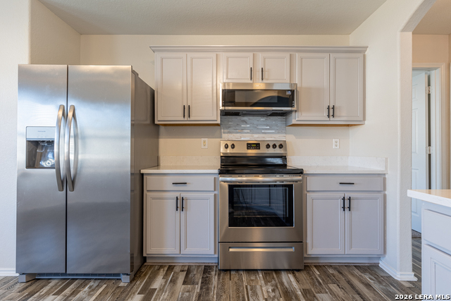 7623 Bismarck Lk Property Photo 19