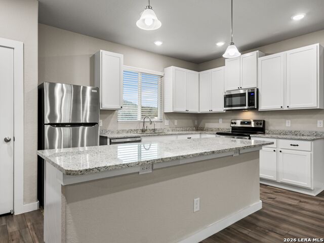 21415 Sir Walter Lane Property Photo 3