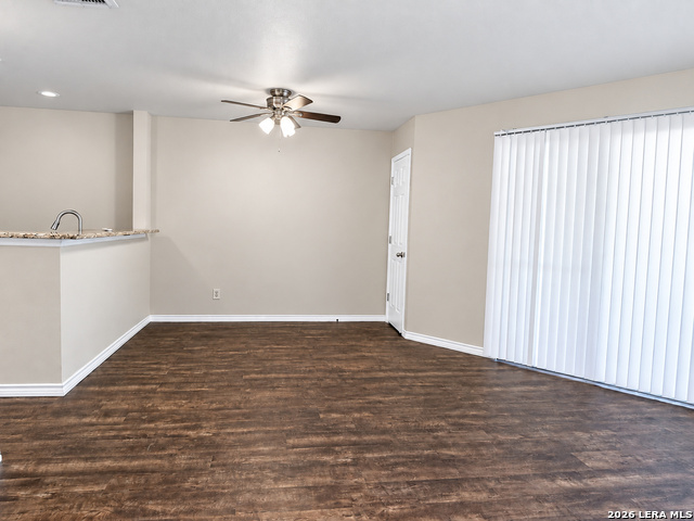 11843 Braesview Property Photo 3