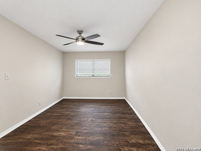 11843 Braesview Property Photo 8