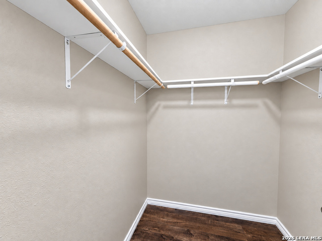 11843 Braesview Property Photo 9
