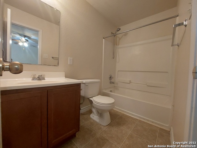 5006 Summit Pass Property Photo 9