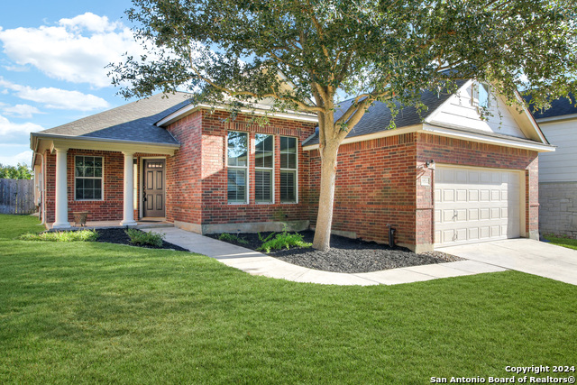 24922 Crescent Trce Property Photo 2