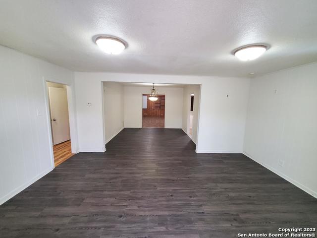 862 Clower Property Photo 3