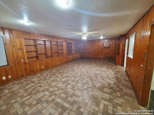 862 Clower Property Photo 12