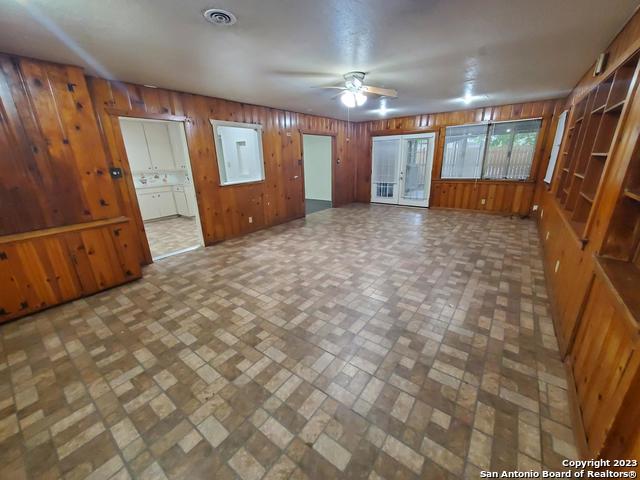 862 Clower Property Photo 13
