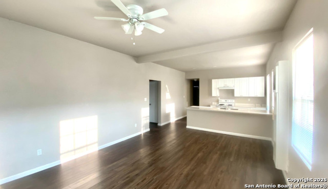 330 Princeton Property Photo 6