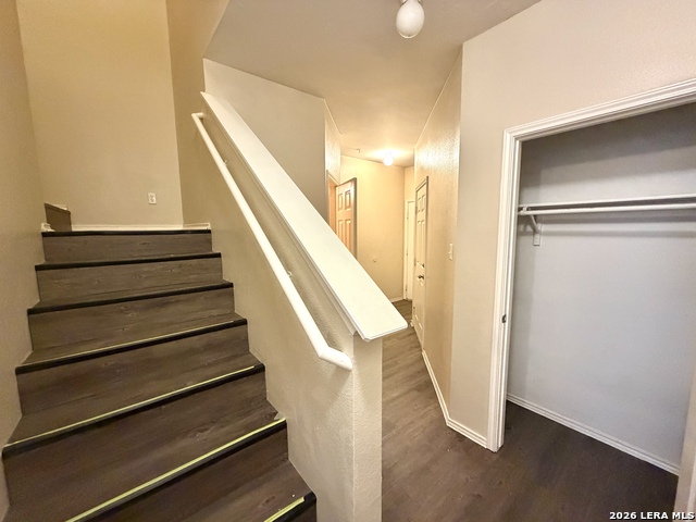 10830 Mathom Lndg Property Photo 4
