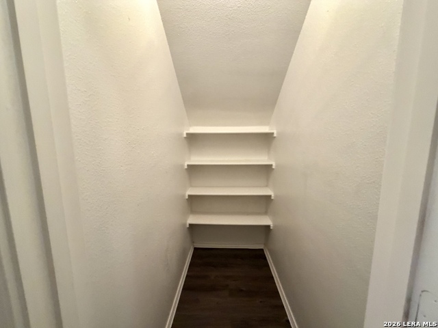 10830 Mathom Lndg Property Photo 5