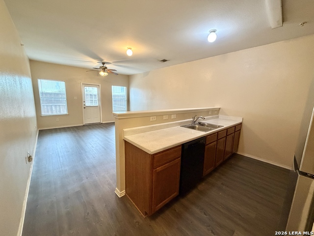 10830 Mathom Lndg Property Photo 6