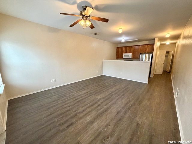 10830 Mathom Lndg Property Photo 8