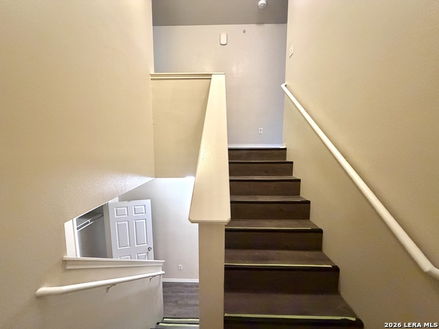 10830 Mathom Lndg Property Photo 9