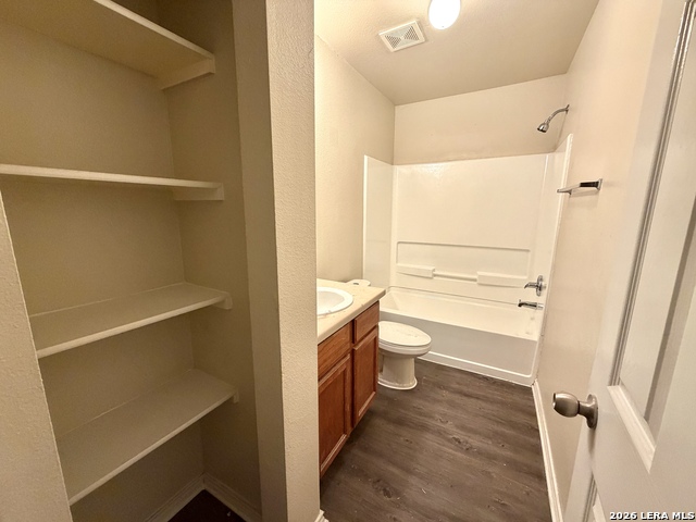 10830 Mathom Lndg Property Photo 11