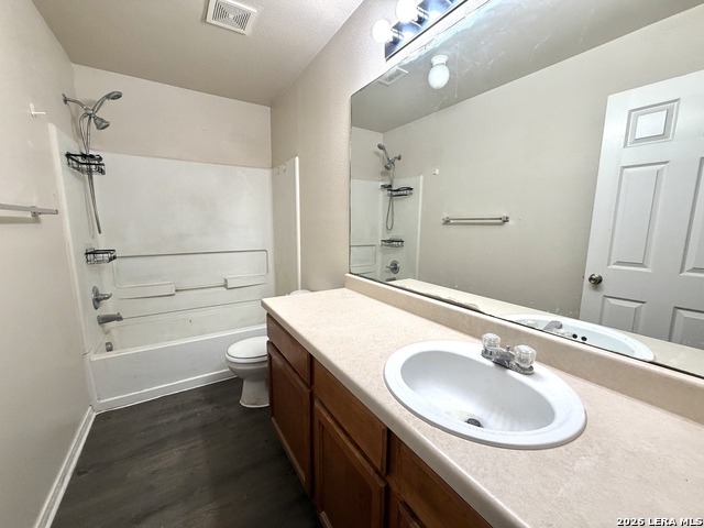 10830 Mathom Lndg Property Photo 16