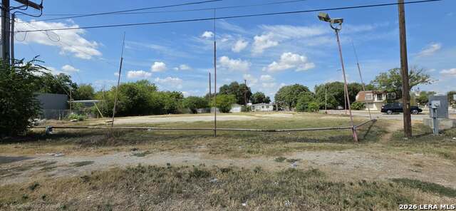 3211 Roosevelt Ave Property Photo 1