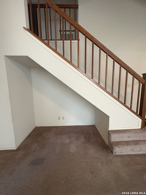 9307 Valley Gate Property Photo 7