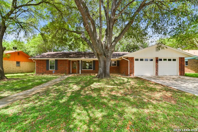 212 Galvin Dr Property Photo 1