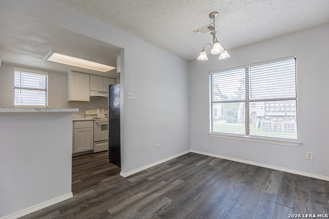 6307 Windsor Castle Property Photo 11