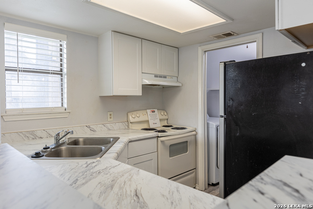 6307 Windsor Castle Property Photo 16