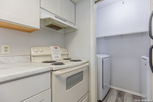 6307 Windsor Castle Property Photo 19