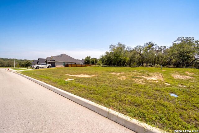 112 Ash Parkway Property Photo 10
