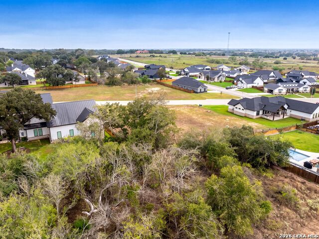 117 Chinaberry Hill Property Photo 17