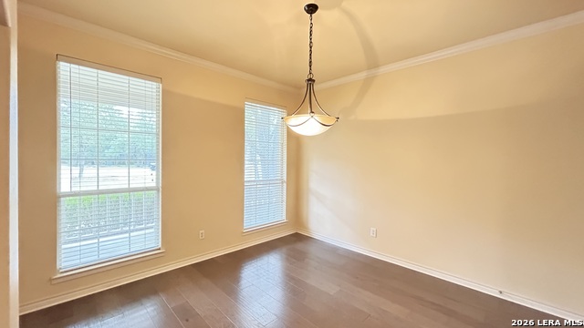 305 Kendall Pkwy Property Photo 4