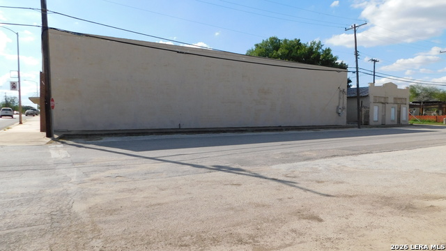 474 Avenue H Property Photo 3
