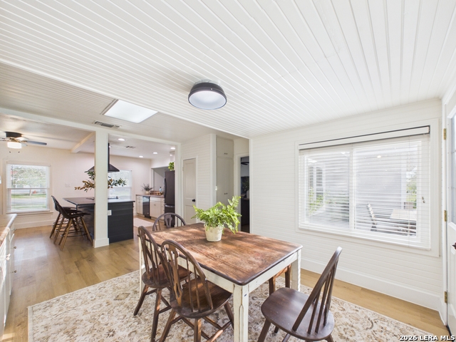 112 Live Oak Property Photo 15