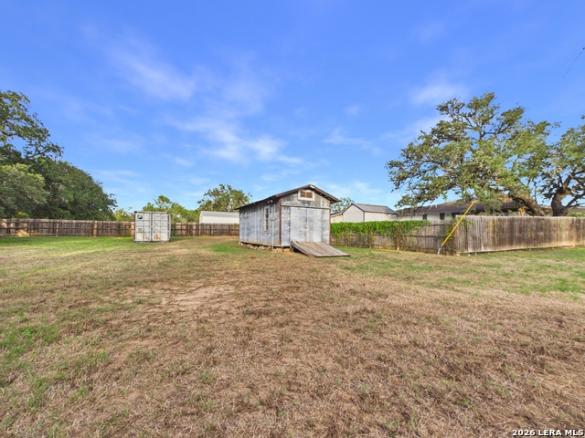 112 Live Oak Property Photo 37