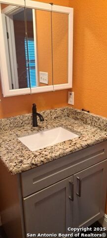 143 Grapeland Property Photo 10