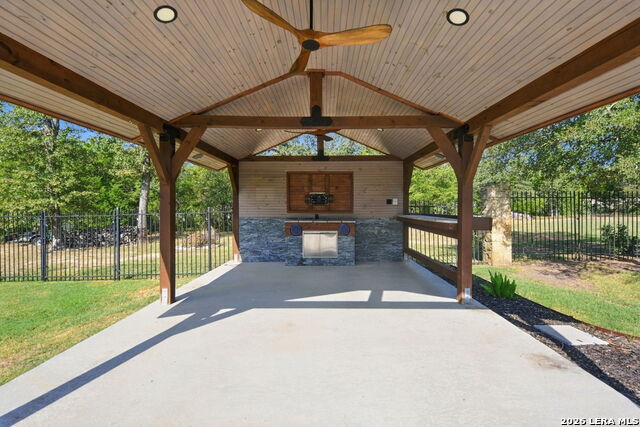 245 Chisholm Trl Property Photo 35