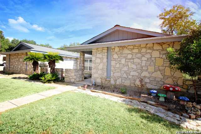 15814 Timberway St Property Photo 4