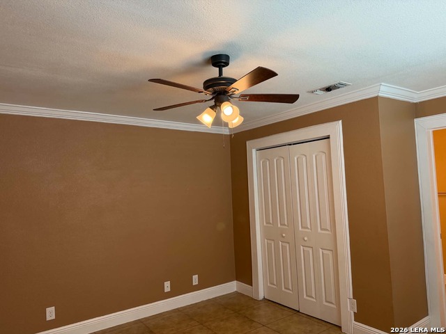 5551 Knoll Krest Dr Property Photo 10