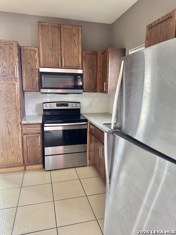 3026 Laura Property Photo 4